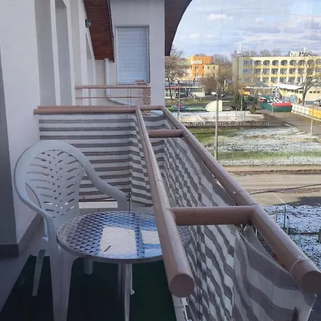 Apartment Ketto Ciprus Appartman 2 Hajduszoboszlo