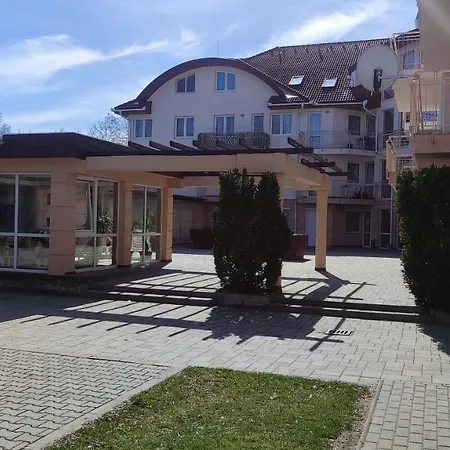 Ketto Ciprus Appartman 2 Апартаменты
