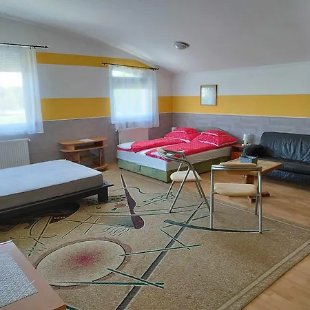 Ketto Ciprus Appartman 2 Hajdúszoboszló
