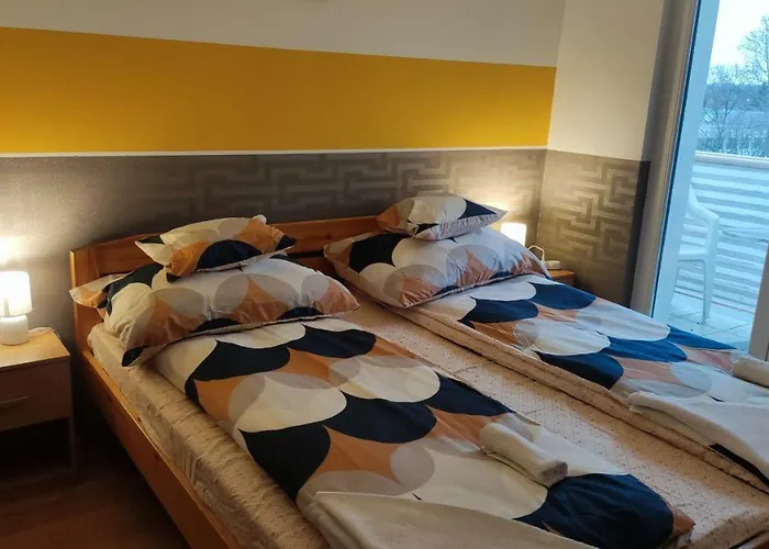 Apartment Ketto Ciprus Appartman 2 Hajduszoboszlo