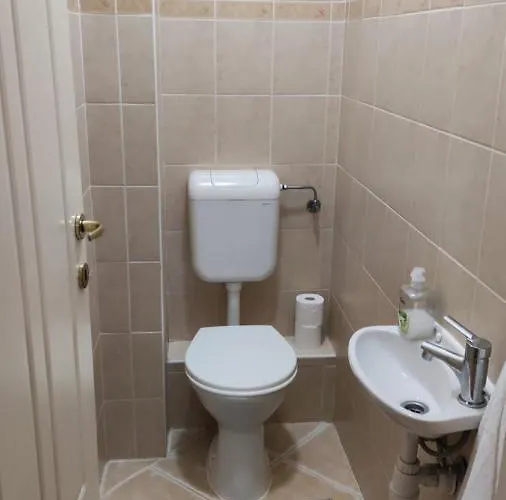 Ketto Ciprus Appartman 2 * Хайдусобосло