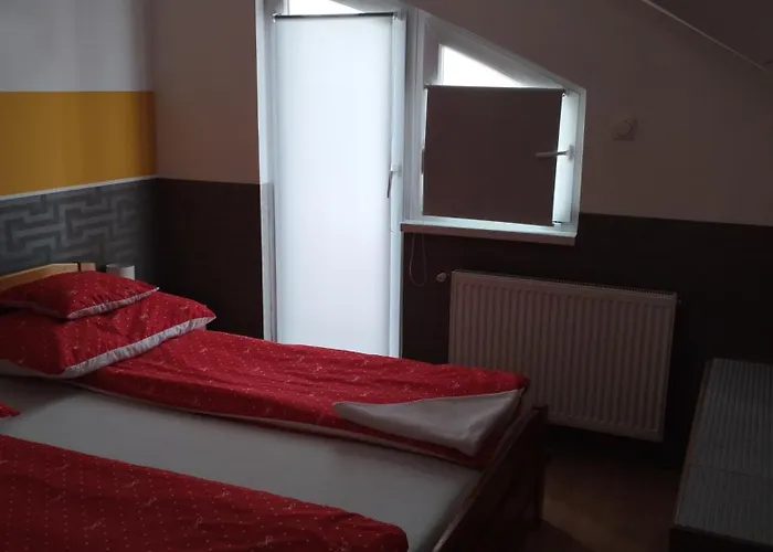 Ketto Ciprus Appartman 2 Хайдусобосло